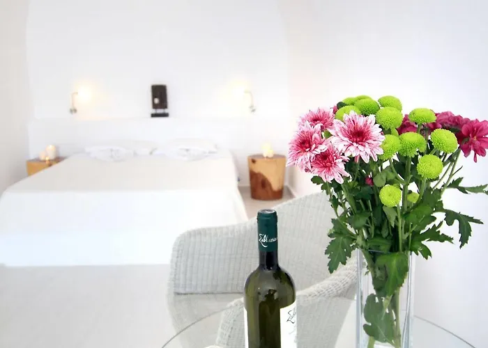 Finesse Apartmanhotel Ía